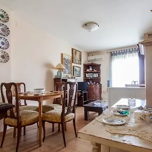 Piso Compartido Homestay